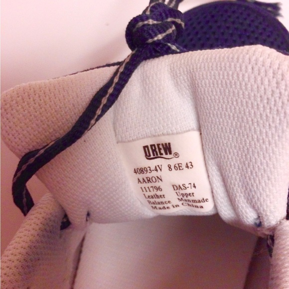 New Drew Aaron Athletic Shoes.    Mens Size 8 6E. Women’s Size 10 - Picture 5 of 6